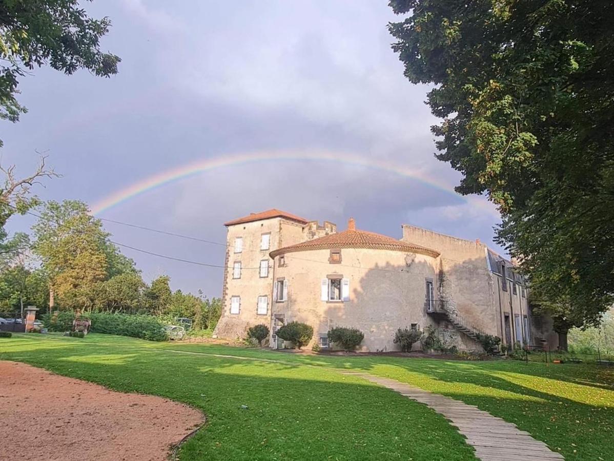 Tour Du Chateau De Gondole Le Cendre Exteriér fotografie